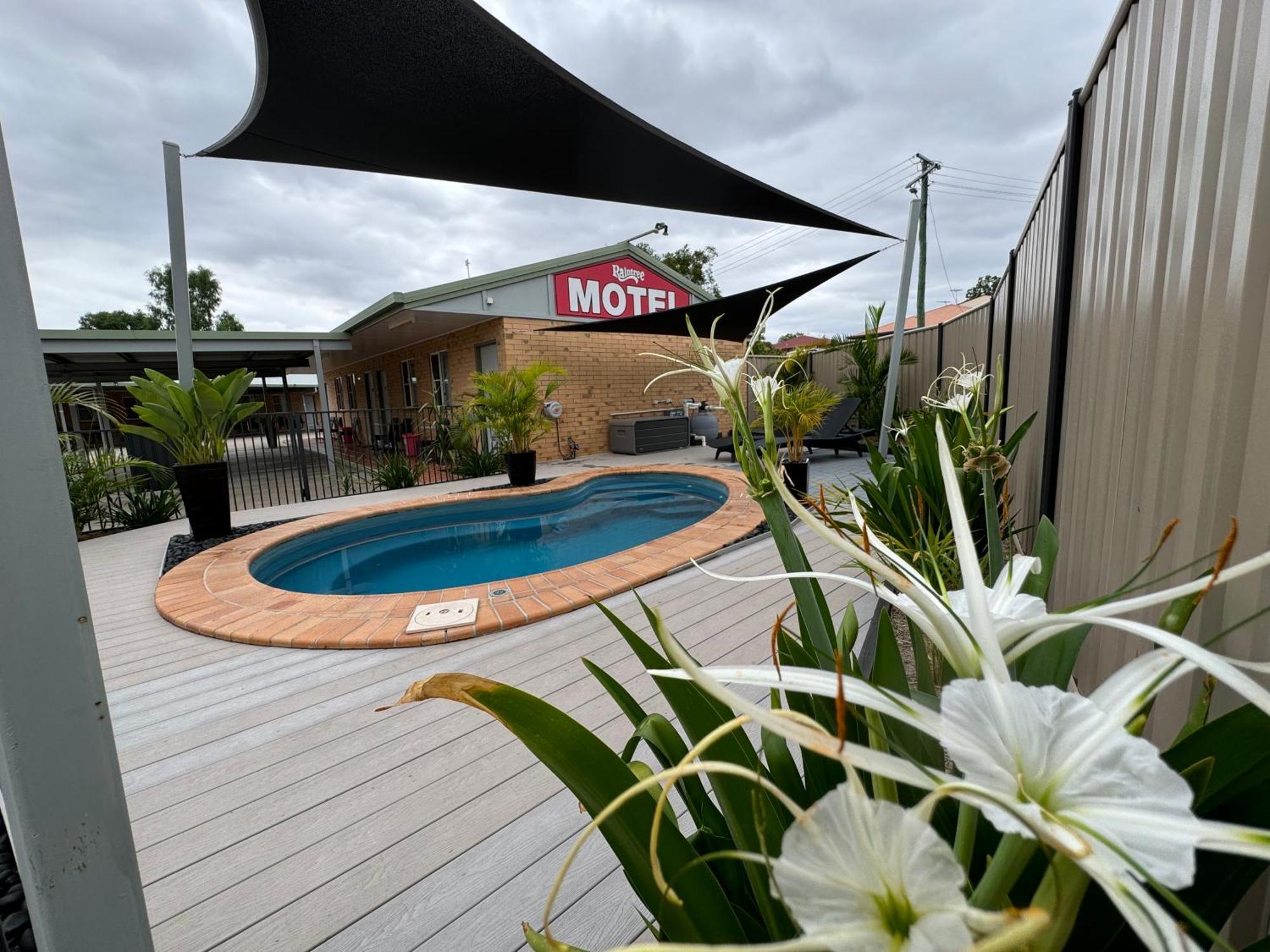 Raintree Motel Biloela Zewnętrze zdjęcie