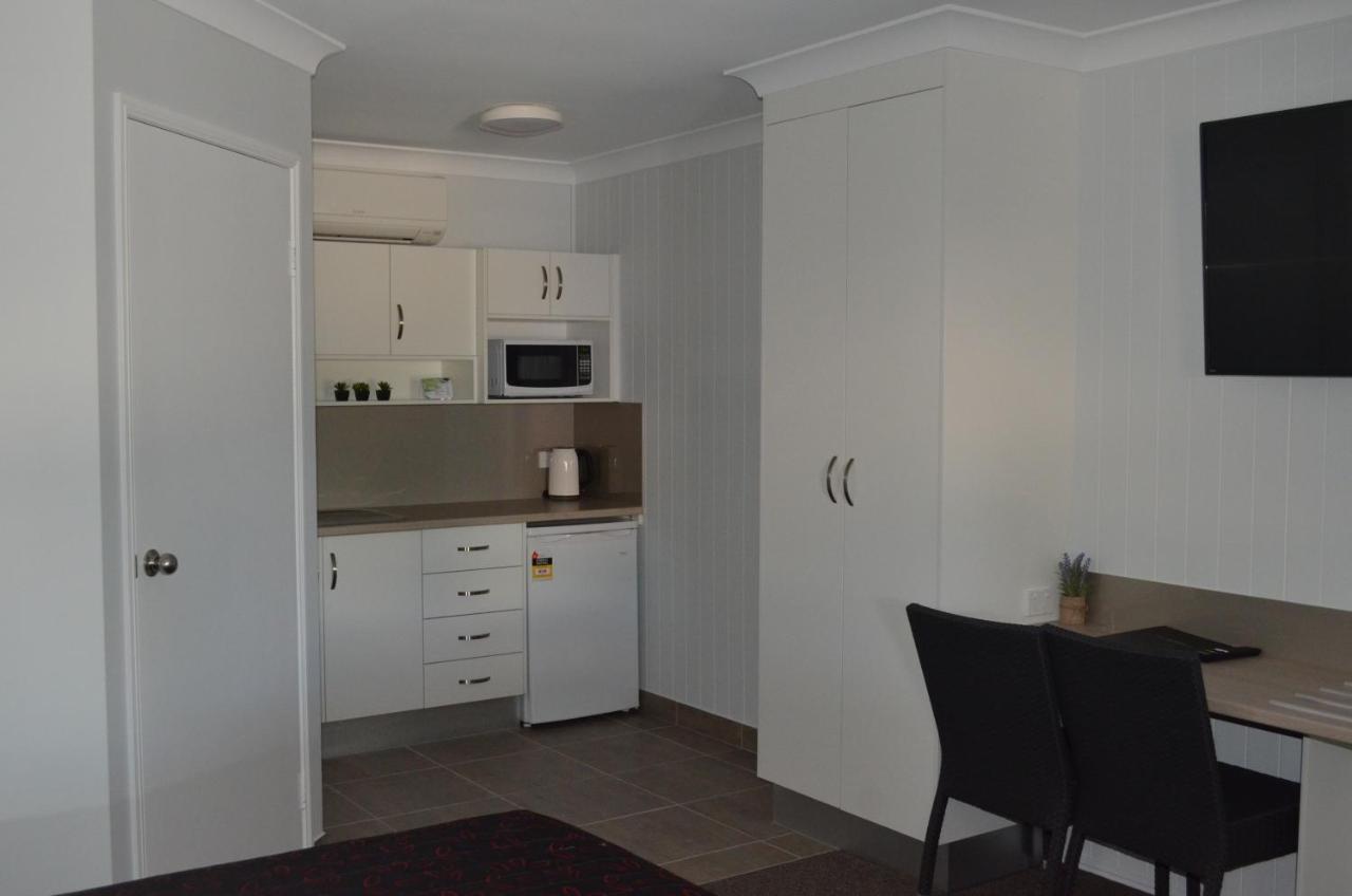 Raintree Motel Biloela Zewnętrze zdjęcie