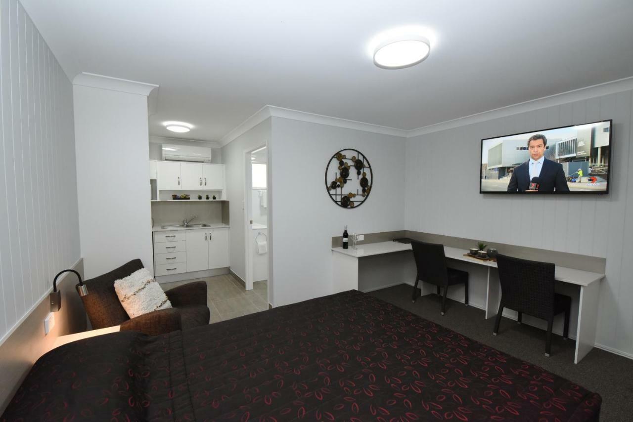Raintree Motel Biloela Zewnętrze zdjęcie